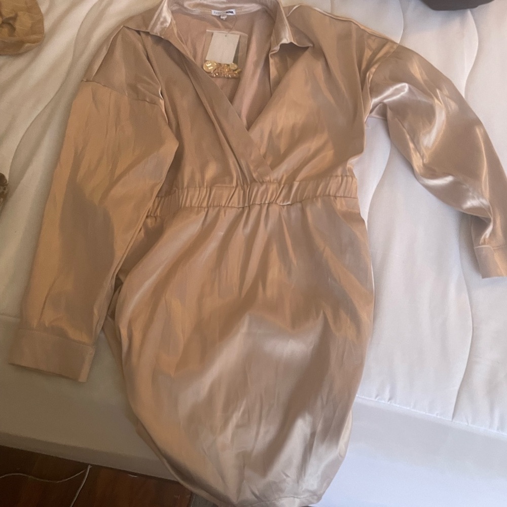 Fashion Nova. Dress